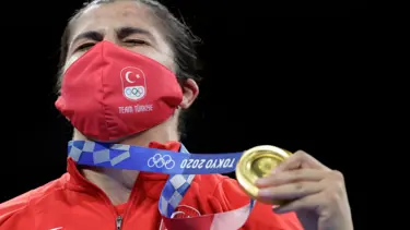Busenaz Sürmeneli olimpiyat şampiyonu (Tokyo 2020)