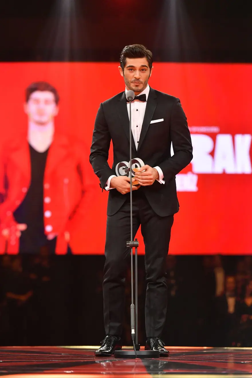 GQ Türkiye “Men Of The Year 2017” Ödülleri Clear ana sponsorluğunda muhteşem bir törenle sahiplerini buldu 31