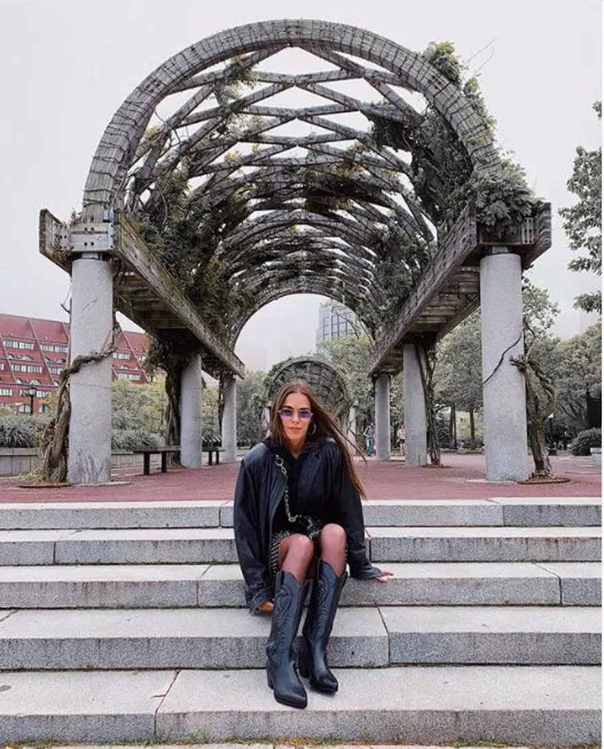 Serenay Sarıkaya: Yaz bitmedi bitemez (Ünlü isimlerin tatil paylaşımları) 64