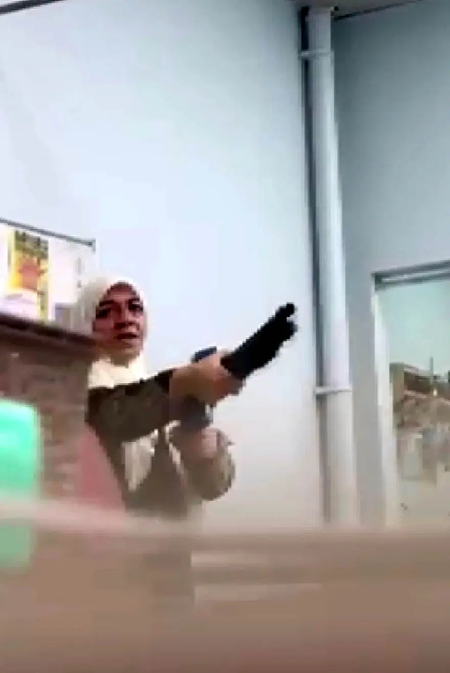 Pompalı tüfekle hastane basan kadın tutuklandı 2