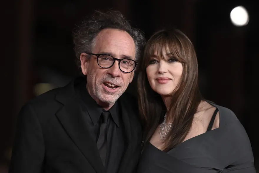 Monica Bellucci ile Tim Burton'dan üzen haber: 2 yıllık ilişkilerini noktaladılar 