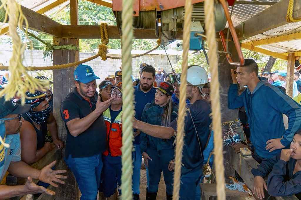 Venezuela'da aşırı yağışlar nedeniyle maden çöktü: 14 kişi hayatını kaybetti