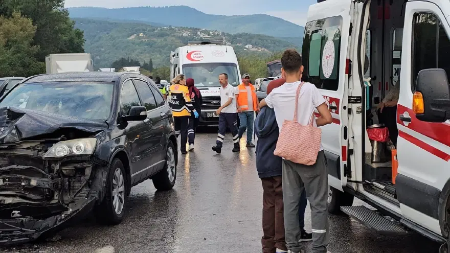 ANKARA YÖNÜNDE TRAFİK DURDU 3 ANKARA YÖNÜNDE TRAFİK DURDU 3