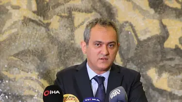 Bakan Özer'den yüz yüze eğitim ve PCR testi açıklaması