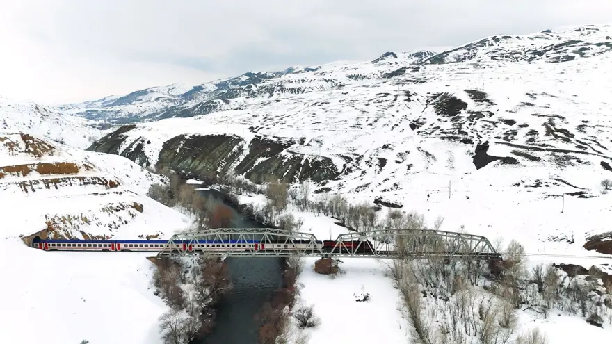 Turistik Doğu Ekspresi ile karlı ovalarda masalsı yolculuk 10