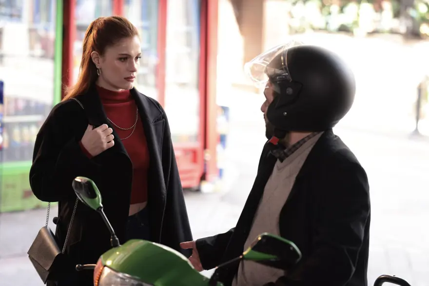 TAHİR'DEN GAMZE'YE DESTEK 10