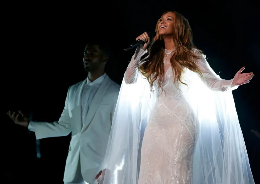 Beyonce tacizle suçlanan milyarder Philip Green’le işbirliğini bitirdi 5