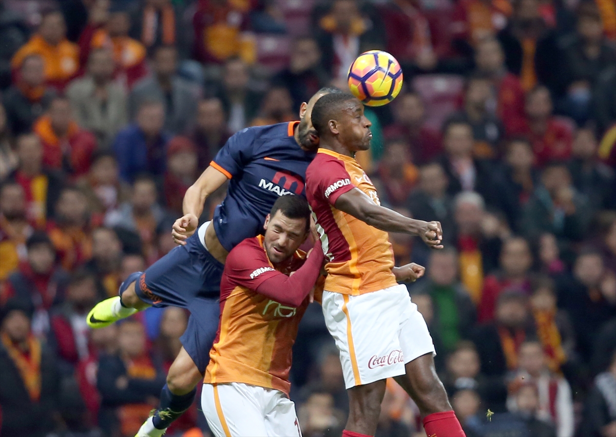 Başakşehir, Galatasaray'ı da devirdi