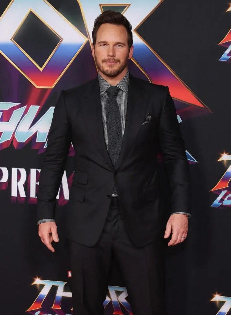 Natalie Portman ve Chris Hemsworhth Thor: Love and Thunder Los Angeles prömiyerine katıldı 3