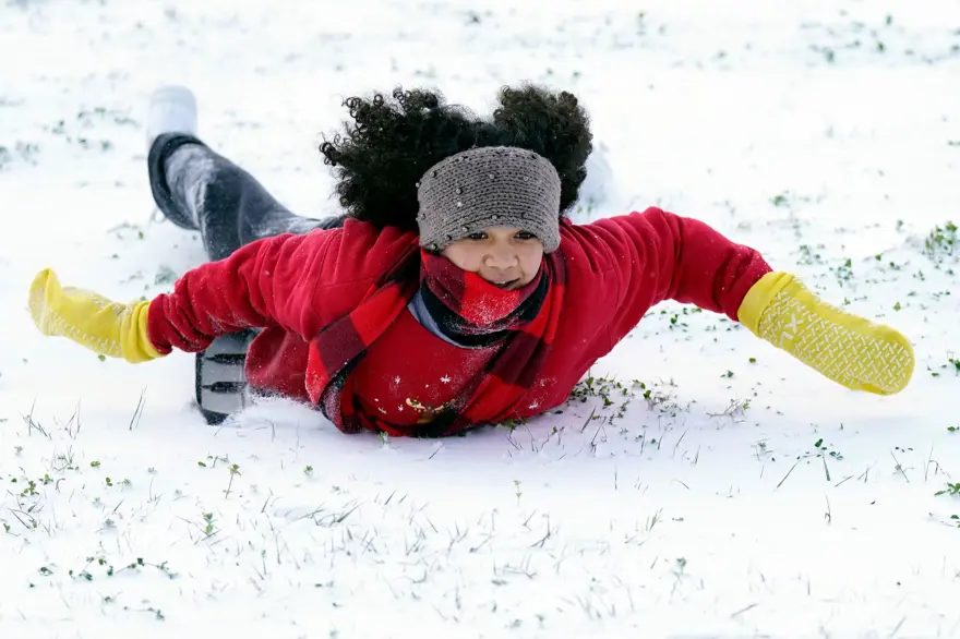 ABD'de sert kış can aldı: 11 ölü 8