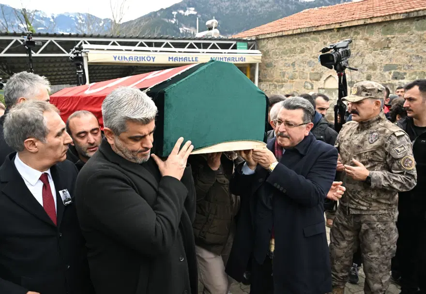 Milli judocu Emre Yazgan son yolculuğuna uğurlandı 3