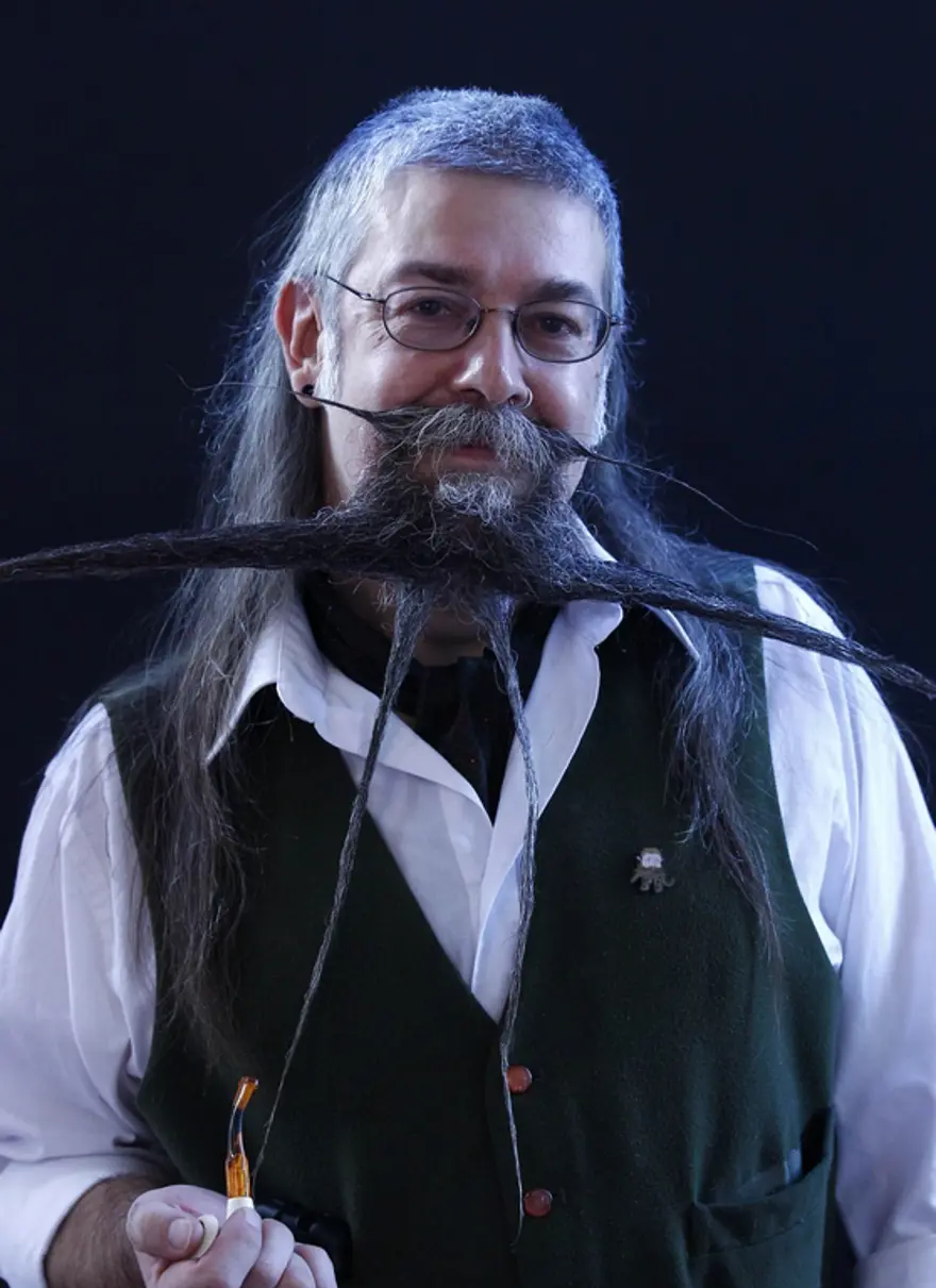 Sakalların yarışı 12