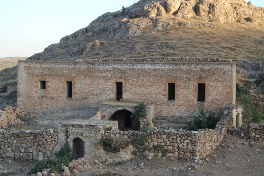 Avrupa’dan Şırnak’a dönüş (İlk etapta 5 aile memleketlerinedönüyor) 14 Avrupa’dan Şırnak’a dönüş (İlk etapta 5 aile memleketlerinedönüyor) 14