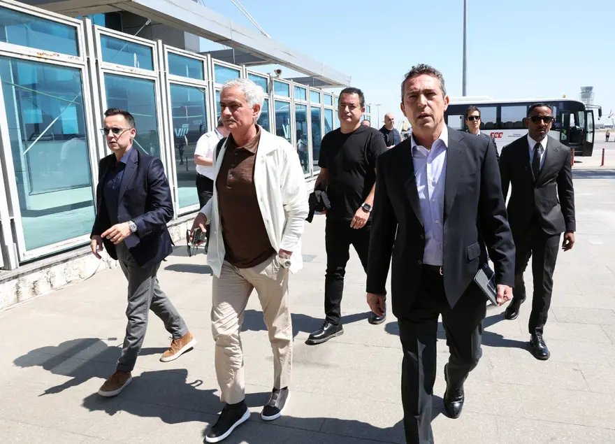 Fenerbahçe'de Mario Branco yerine gelen isim belli oldu: Yeni dönem 4 Fenerbahçe'de Mario Branco yerine gelen isim belli oldu: Yeni dönem 4