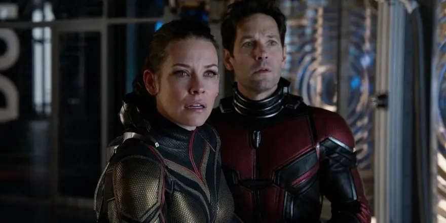 Evangeline Lilly'nin corona virüs paylaşımı tepki çekti 3 Evangeline Lilly'nin corona virüs paylaşımı tepki çekti 3