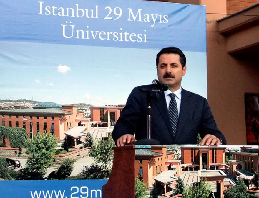 Dereceye giren öğrenciye 6 bin lira burs 30