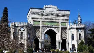 İstanbul Üniversitesi Cerrahpaşa Veteriner Fakültesi'nin kuruluş tarihi 83 yıl geriye alındı