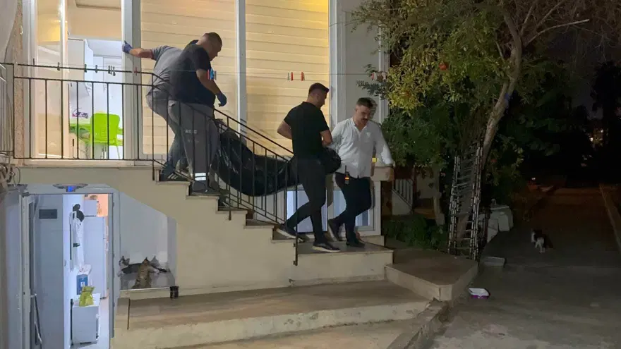 "KARDEŞİMİ KANDIRMAYA ÇALIŞIYORDU" 4 "KARDEŞİMİ KANDIRMAYA ÇALIŞIYORDU" 4