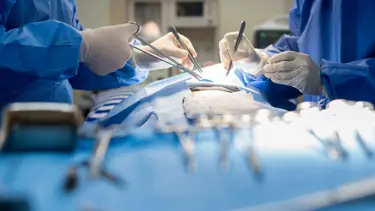 5 aylık bebek karaciğer nakliyle hayata tutundu