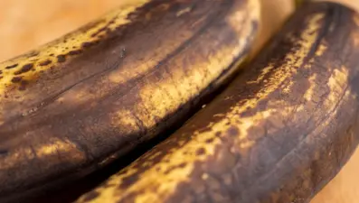 Harvardlı doktor "bu meyveyi asla yemem" dedi: Bağırsak sağlığını bozuyor