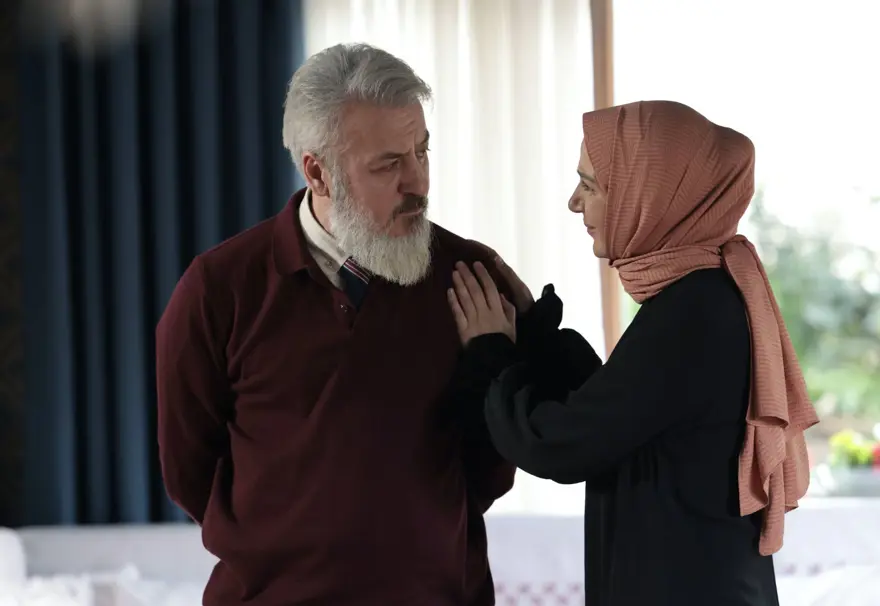 REŞAT, ÇİÇEK'İN BABASINA GİTTİ 8