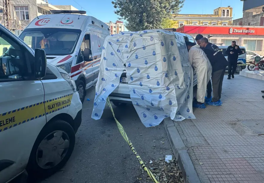 Eski erkek arkadaşını öldürüp aynı silahlayaşamına son verdi 2