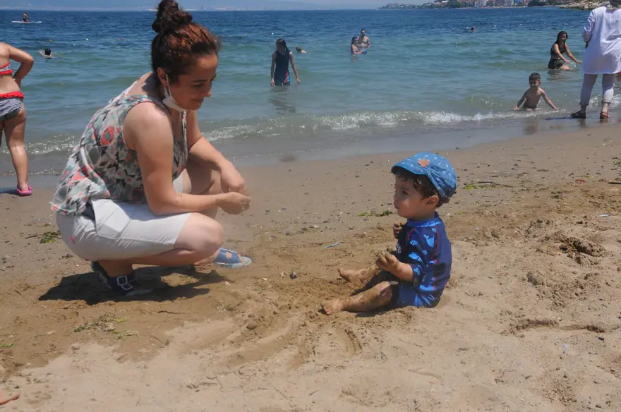 Plajlarda hafta sonu yoğunluğu 29 Plajlarda hafta sonu yoğunluğu 29