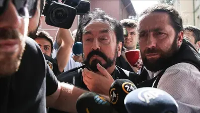 Adnan Oktar'a kara paradan beraat: "Kadınların bana sevgisi çok kıskanıldı"