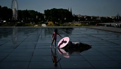 Fransa'da can kaybı bini aştı