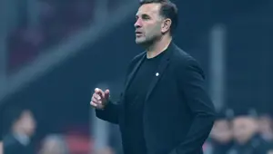 Okan Buruk "Bayılıyorlar" diyerek hakemi eleştirdi