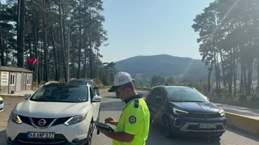 Marmaris ve Datça'ya 25 bin araç giriş yaptı