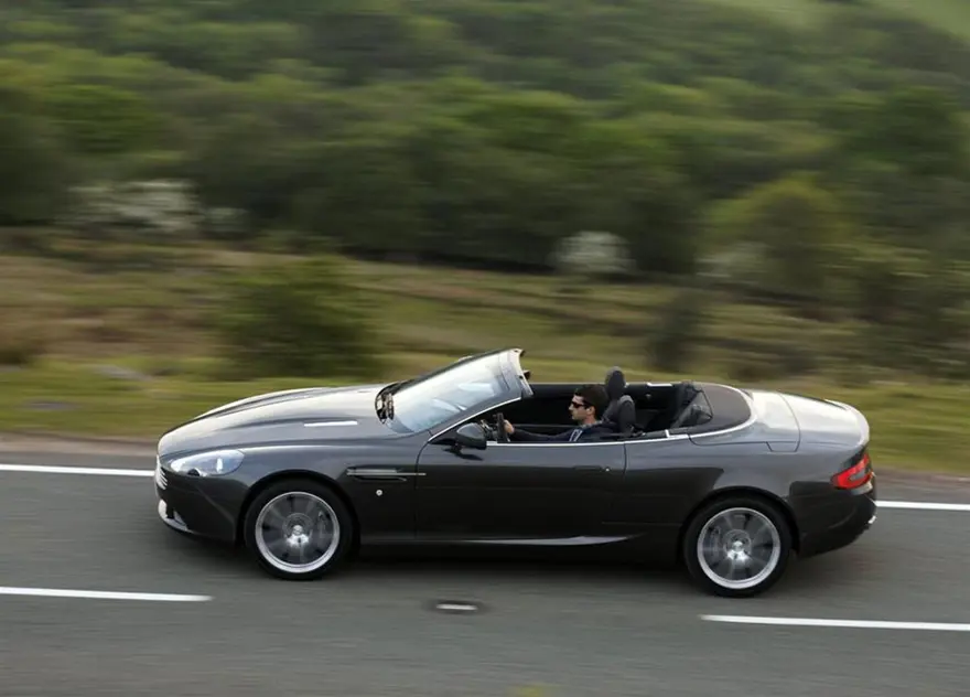 2011 Aston Martin DB9 6