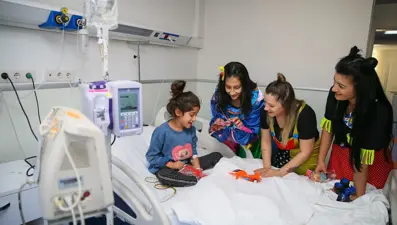 Kalp nakli ile hayata tutundular, organ bekleyen çocuklara umut oldular