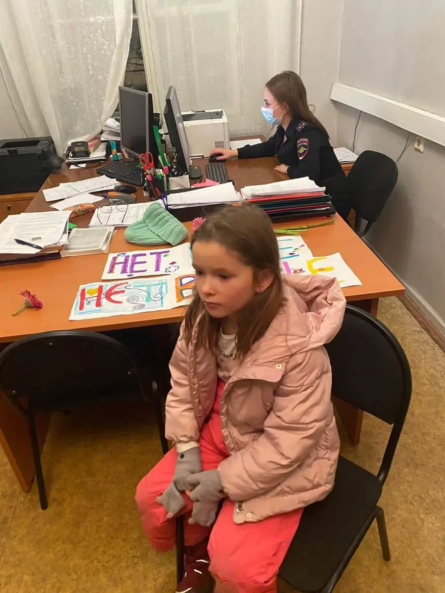 Moskova'da savaş karşıtı 2 anne ve 5 çocuk gözaltına alındı 2