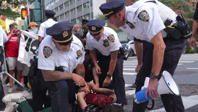 New York'ta "Netanyahu" protestosu