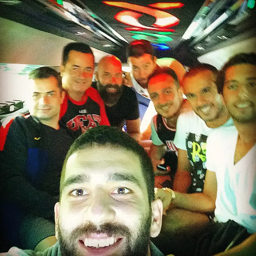 Arda Turan'ın 15 milyon euroluk malikanesi 205 Arda Turan'ın 15 milyon euroluk malikanesi 205