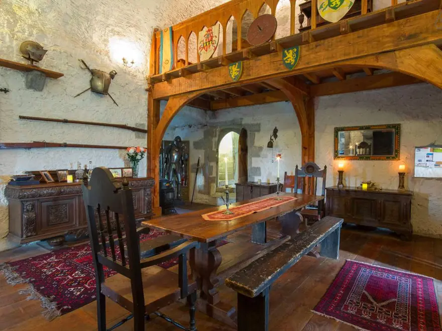 Yeni trend 'şatoda tatil' 5