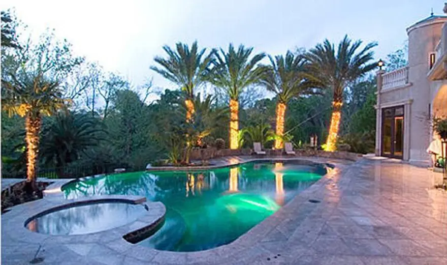 Beyonce Knowles'tan 5.9 milyon dolarlık hediye 15 Beyonce Knowles'tan 5.9 milyon dolarlık hediye 15