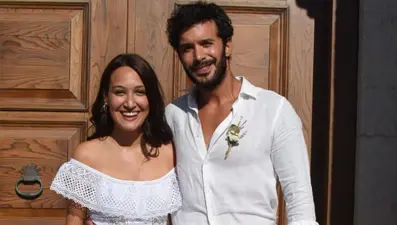 Gupse Özay ve Barış Arduç'un bebek sevinci: Altı aylık hamile