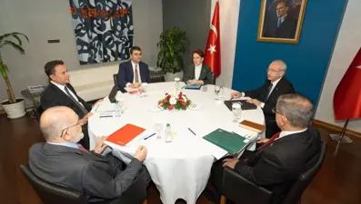 Altılı masanın 13 Şubat toplantısı ertelendi