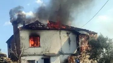 5 yaşındaki işitme engelli çocuk yangında öldü