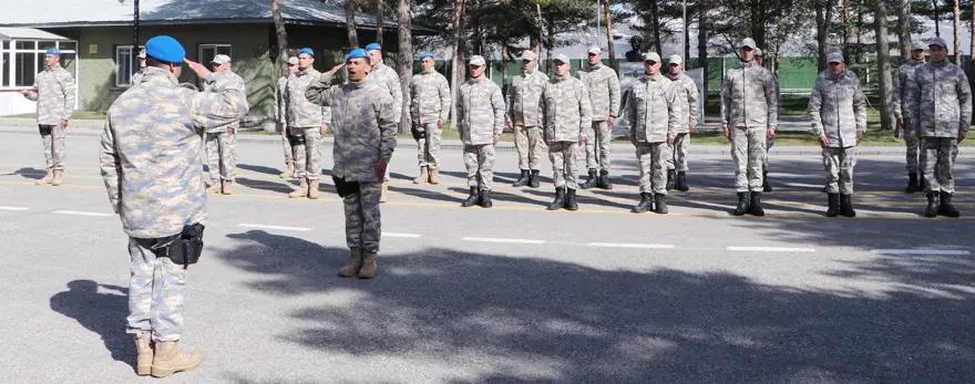 Gökyüzünün hakimleri bayramda da görevde 7 Gökyüzünün hakimleri bayramda da görevde 7