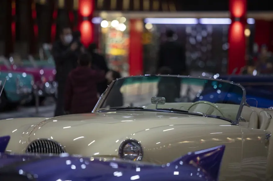 Klasik otomobil ve motosiklet müzesi Key Museum tarihe ışık tutuyor 30