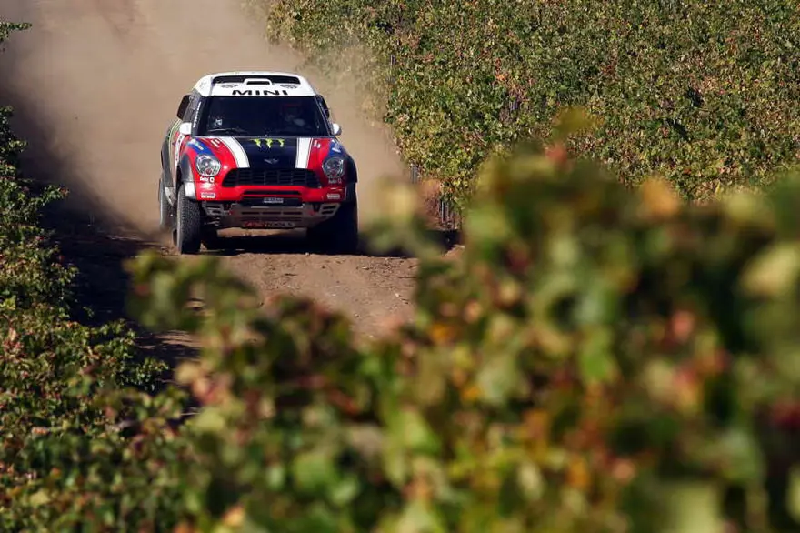 33. Dakar Rallisi 233