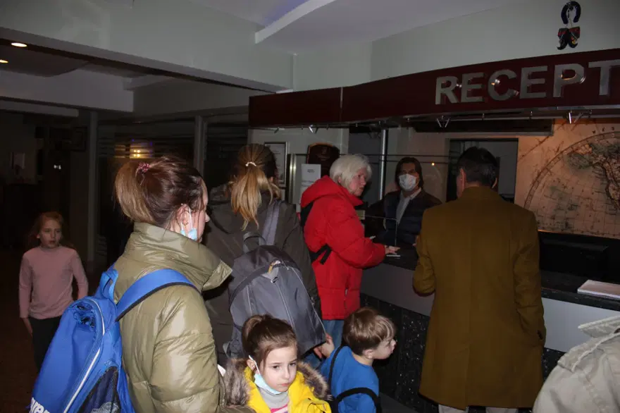 Savaştan kaçan Ukraynalı kadın ve çocuklar İzmir'e geldi 21