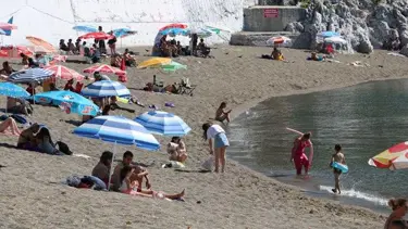 Zonguldak'taki Kapuz Plajı'nda yeniden denize girilebilecek