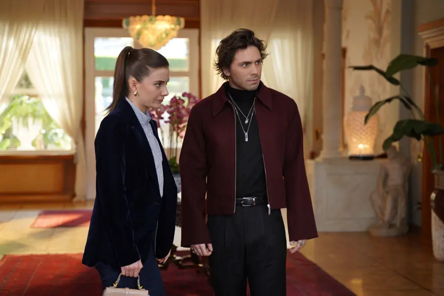 Yalı Çapkını oyuncuları kapak yıldızı oldu: Bu Suna'nın kendini bulma yolculuğu 6