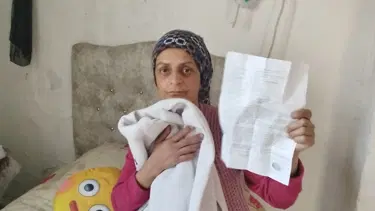 İki kızı depremde ölen anneden yardım çağrısı: 15 gündür haber alınamıyor