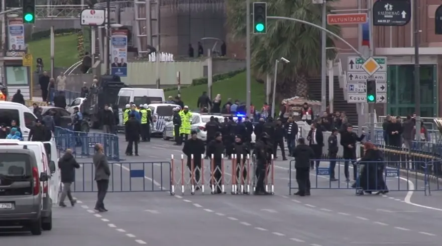 Yavuz Yılmaz son yolculuğuna uğurlandı 45 Yavuz Yılmaz son yolculuğuna uğurlandı 45