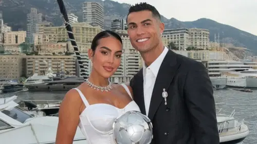 Beklenen haber geldi: Ronaldo evleniyor
